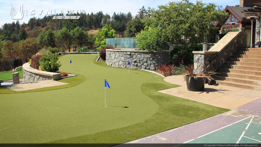 Private residential putting green