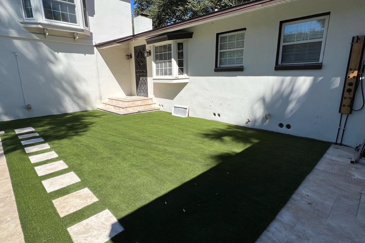 SYNLawn artificial grass lawn